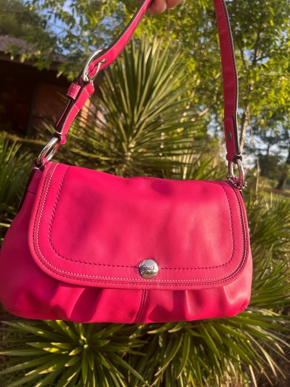 Coach  SoHo Pink Pleated Calf Hide Y2K flap bag - Picture 3 of 15